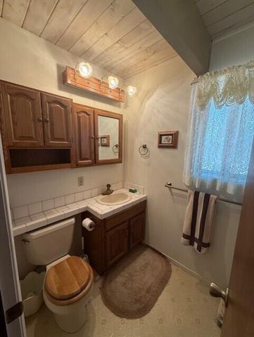 279 Placer Drive, Trinity Center, CA 96091