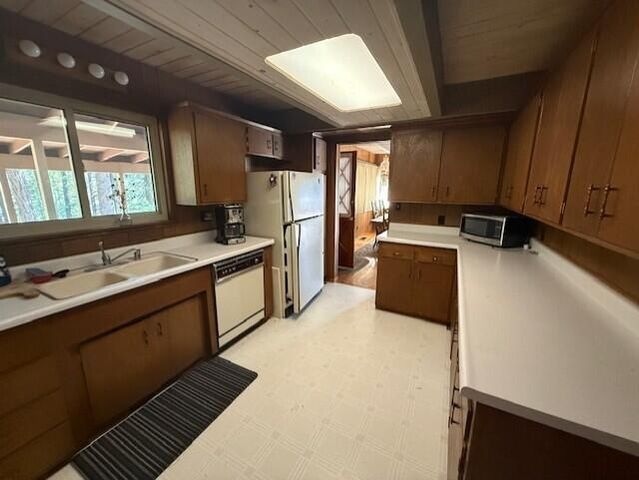 279 Placer Drive, Trinity Center, CA 96091