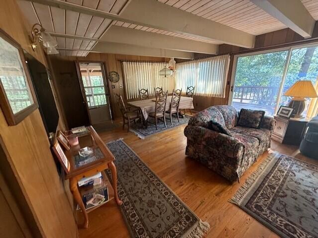 279 Placer Drive, Trinity Center, CA 96091