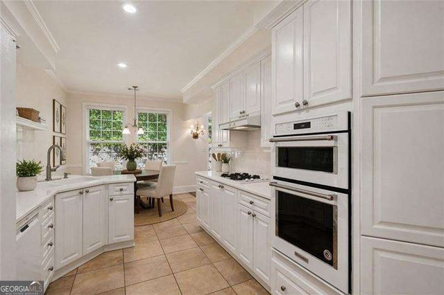 4537 Wieuca Road NE, Atlanta, GA 30342