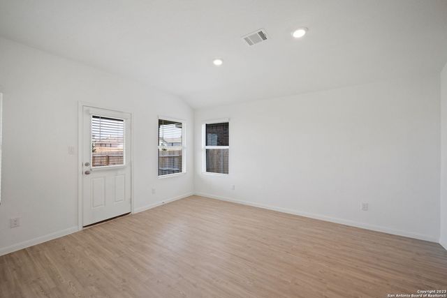 6635 Brandy Path, San Antonio, TX 78253