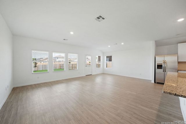 6635 Brandy Path, San Antonio, TX 78253