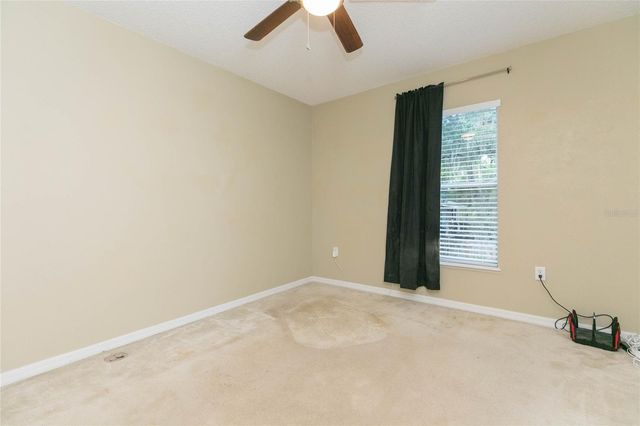 9922 ASHBURN LAKE DRIVE, Tampa, FL 33610