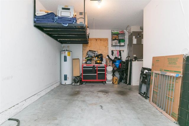 9922 ASHBURN LAKE DRIVE, Tampa, FL 33610