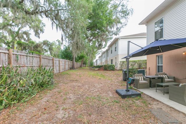 9922 ASHBURN LAKE DRIVE, Tampa, FL 33610