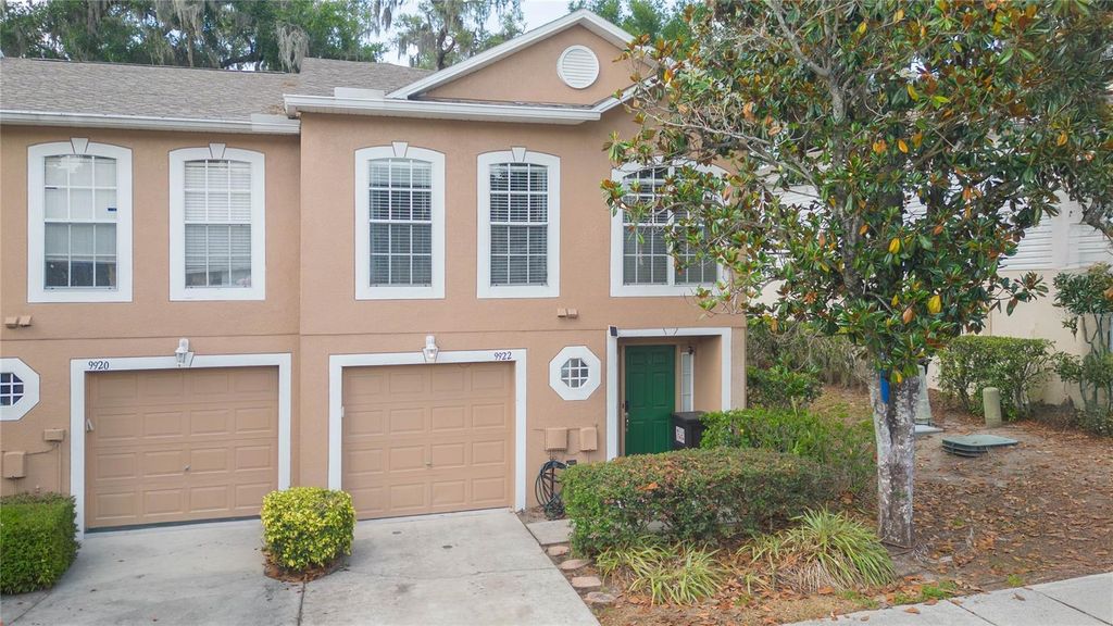 9922 ASHBURN LAKE DRIVE, Tampa, FL 33610