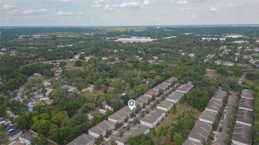 Image 47 of property listing at 9922 ASHBURN LAKE DRIVE, Tampa, FL 33610