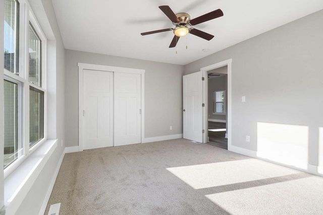 11533 8th AVENUE, Pleasant Prairie, WI 53158
