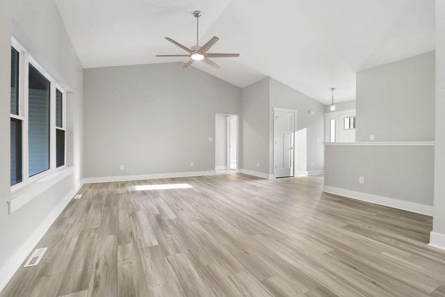 11533 8th AVENUE, Pleasant Prairie, WI 53158