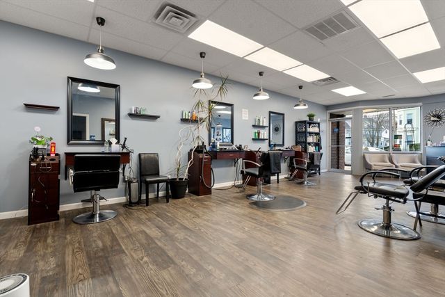 311 Main St, Watertown, MA 02472
