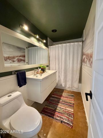 225 W ALICE Avenue W, Phoenix, AZ 85021