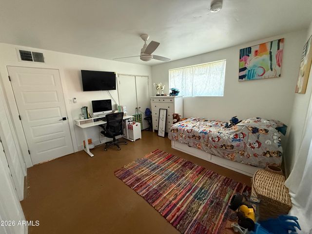 225 W ALICE Avenue W, Phoenix, AZ 85021