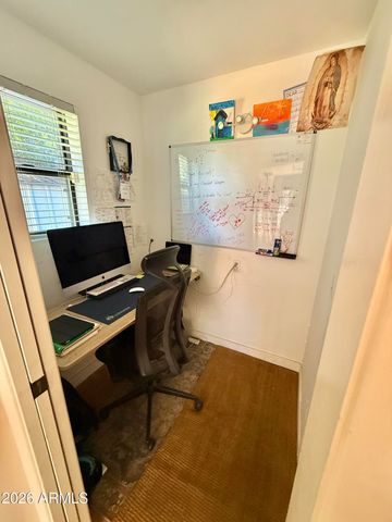 225 W ALICE Avenue W, Phoenix, AZ 85021