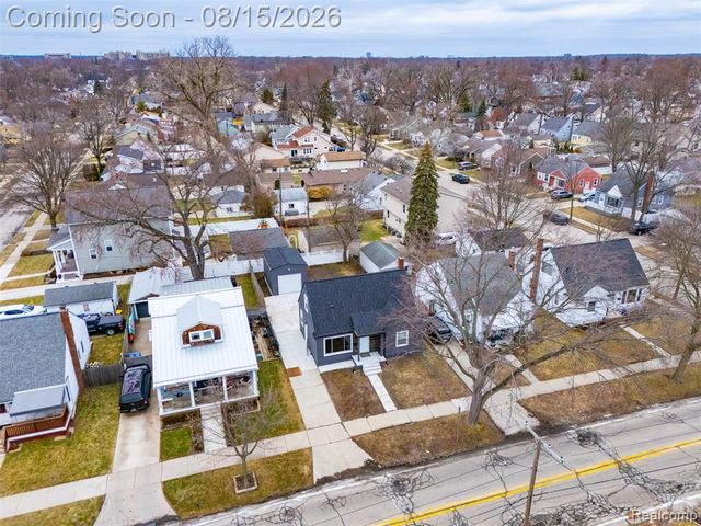 3050 Catalpa Drive, Berkley, MI 48072