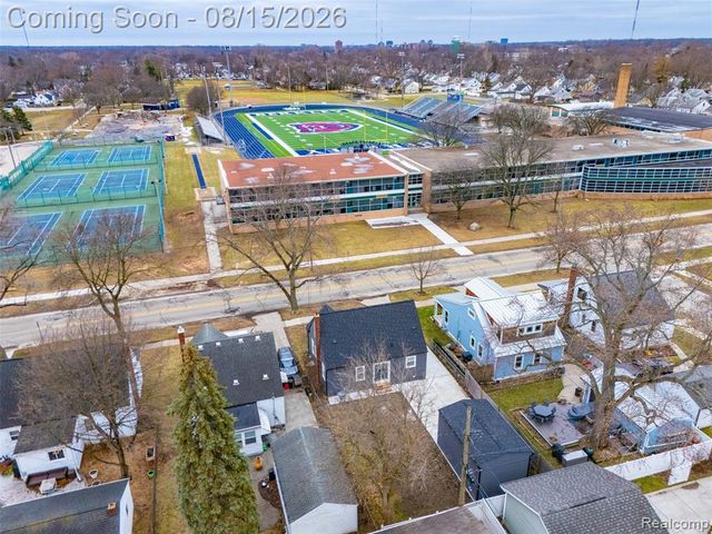 3050 Catalpa Drive, Berkley, MI 48072