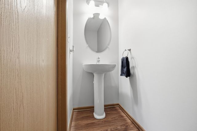 379 Stone Hollow Drive, Poplar Grove, IL 61065