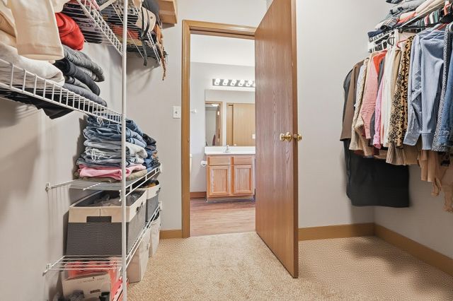 379 Stone Hollow Drive, Poplar Grove, IL 61065