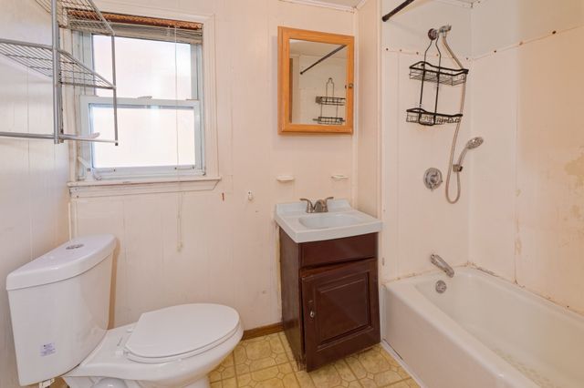 7 Cross St, Natick, MA 01760