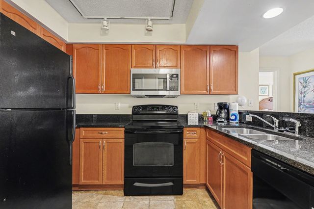 1321 S Ocean Blvd Unit 1110, North Myrtle Beach, SC 29582