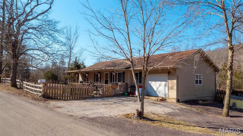 409 County Road 32B, Ironton, MO 63650