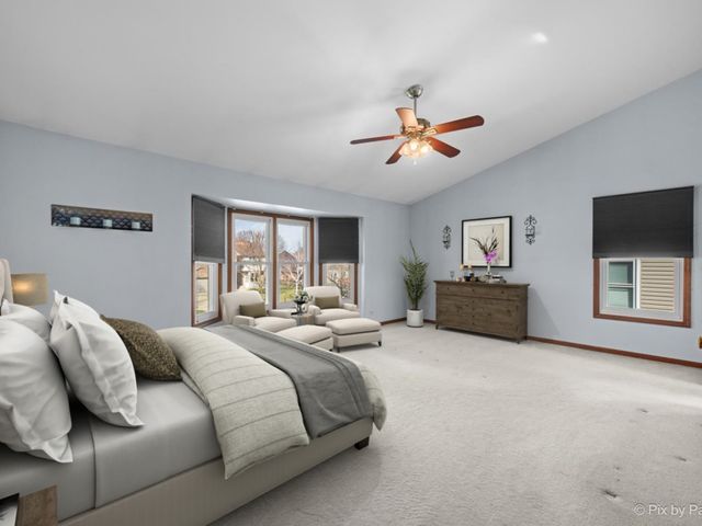 113 S Windham Lane, Bloomingdale, IL 60108