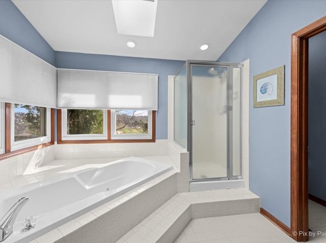 113 S Windham Lane, Bloomingdale, IL 60108