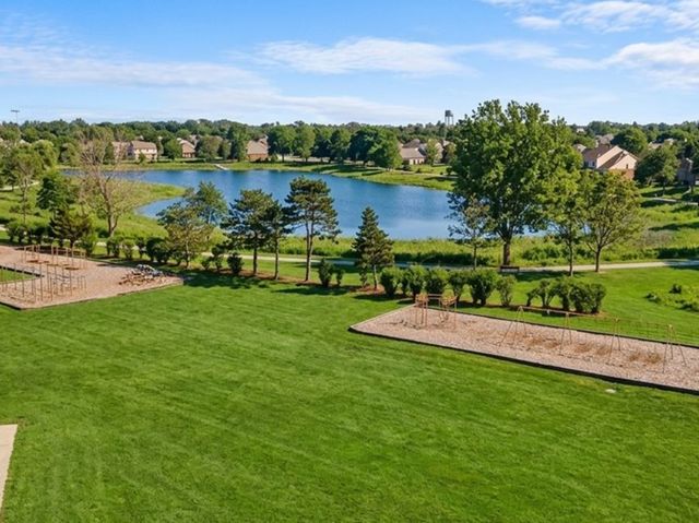 113 S Windham Lane, Bloomingdale, IL 60108