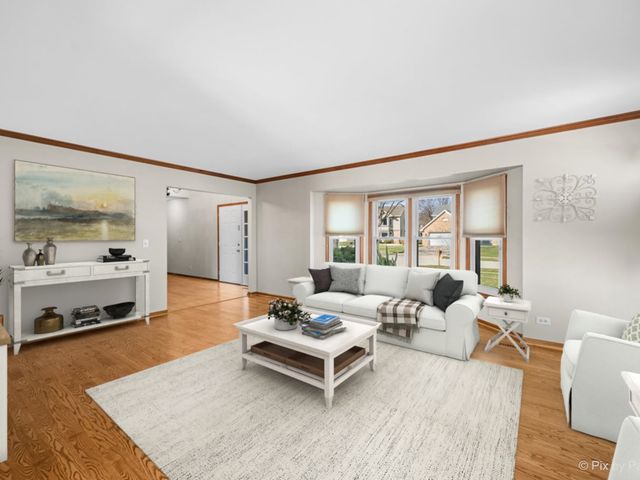 113 S Windham Lane, Bloomingdale, IL 60108