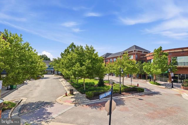 7814 LAMBKIN CT, Lorton, VA 22079