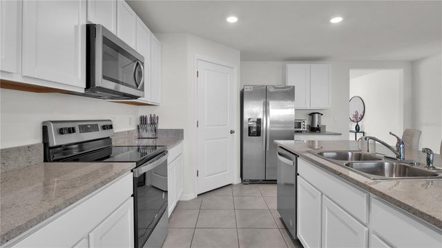 16762 CARLTON POND STREET, Wimauma, FL 33598