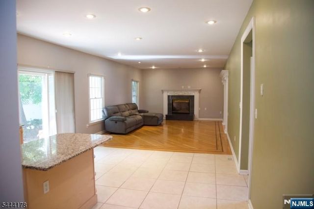 43 Cleveland Avenue, East Hanover Twp, NJ 07936