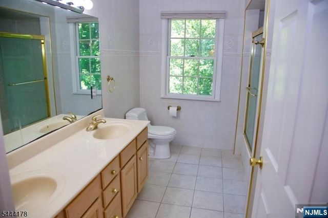 43 Cleveland Avenue, East Hanover Twp, NJ 07936