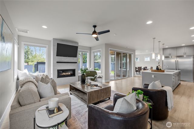 3813 63rd Street NW, Gig Harbor, WA 98335