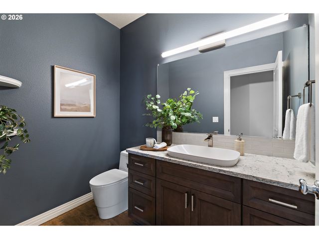 2739 Nw AVOCET Ln, Portland, OR 97229