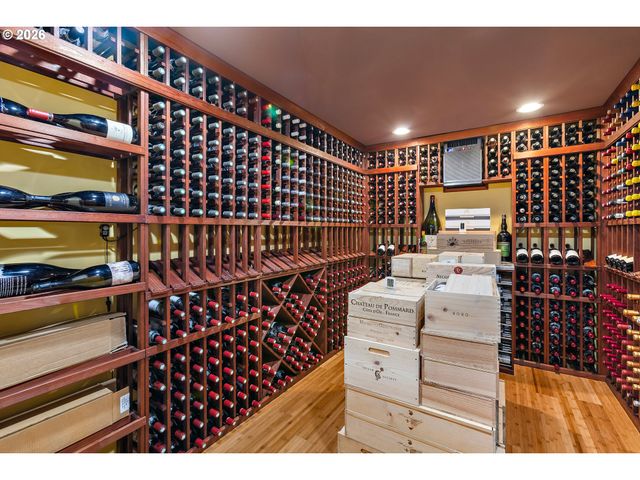 2739 Nw AVOCET Ln, Portland, OR 97229