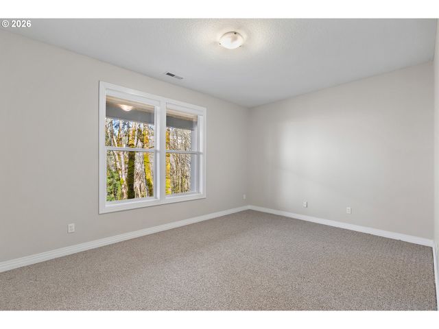 2739 Nw AVOCET Ln, Portland, OR 97229