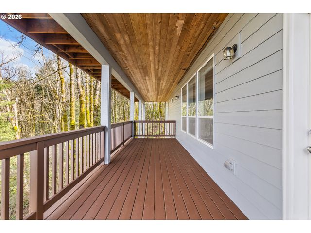 2739 Nw AVOCET Ln, Portland, OR 97229