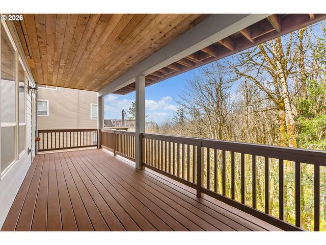 2739 Nw AVOCET Ln, Portland, OR 97229