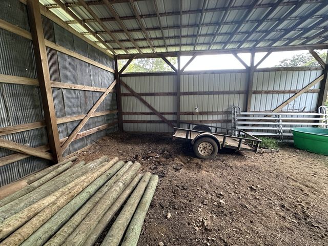 46 Carver Hollow Lane, Pleasant Shade, TN 37145