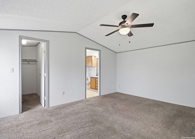 318 Dewey, Seguin, TX 78155