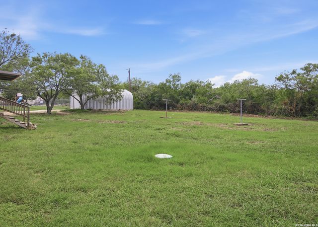 318 Dewey, Seguin, TX 78155