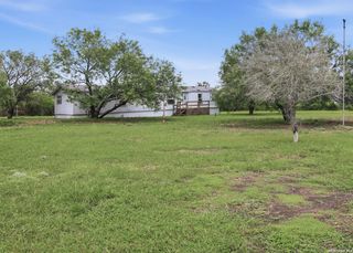 318 Dewey, Seguin, TX 78155