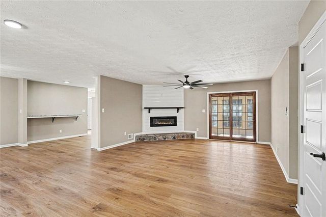 2304 Rolling Acres Court SW, Conyers, GA 30094