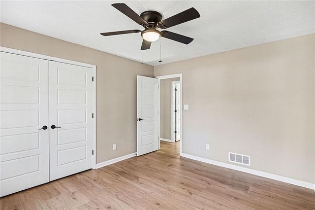 2304 Rolling Acres Court SW, Conyers, GA 30094
