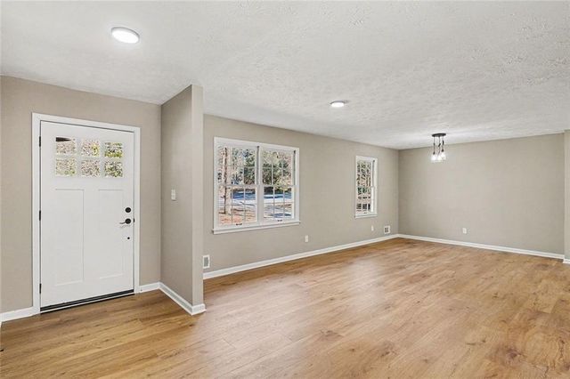 2304 Rolling Acres Court SW, Conyers, GA 30094