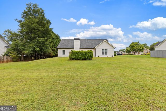 360 Finch Way, Jefferson, GA 30549