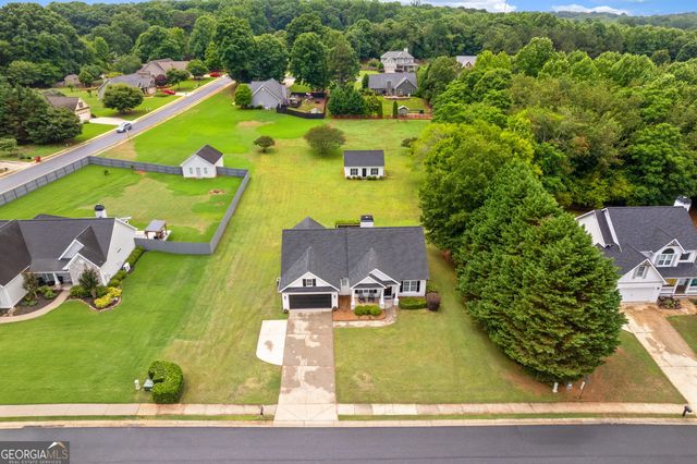 360 Finch Way, Jefferson, GA 30549