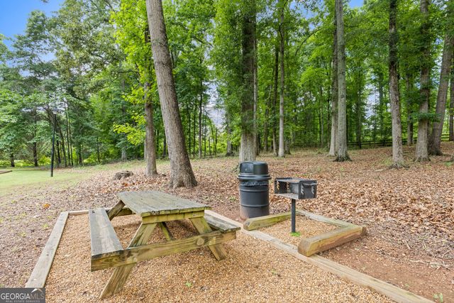 360 Finch Way, Jefferson, GA 30549
