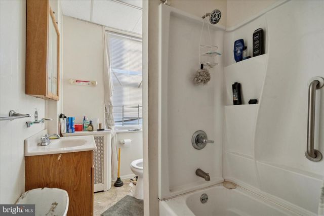 1324 W CUMBERLAND ST, Philadelphia, PA 19132