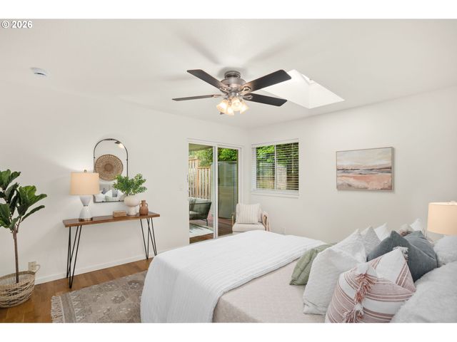 3236 Sw IDAHO St, Portland, OR 97239